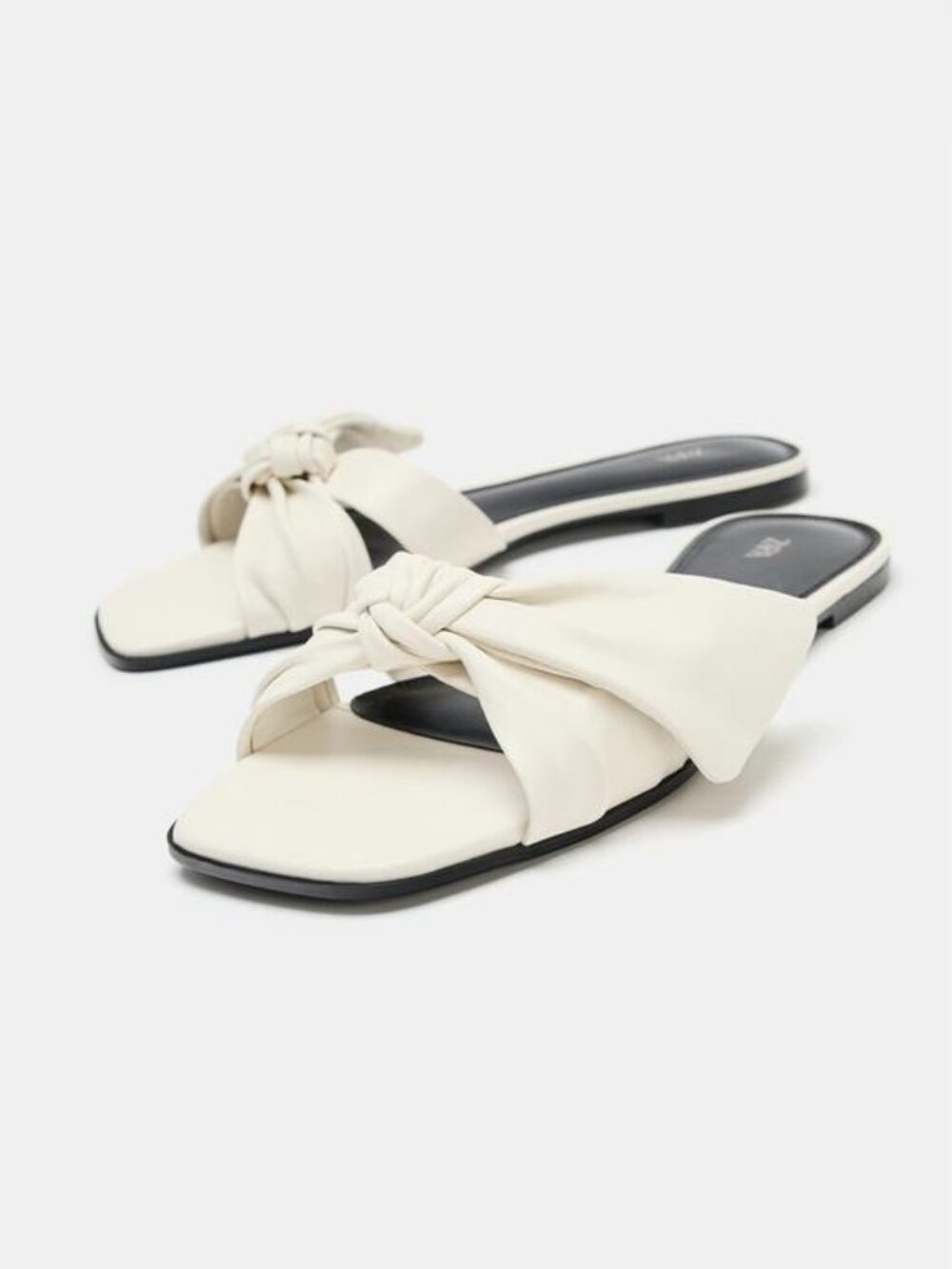 Zara Leather Bow Flat Sandals - Picture 2 of 3